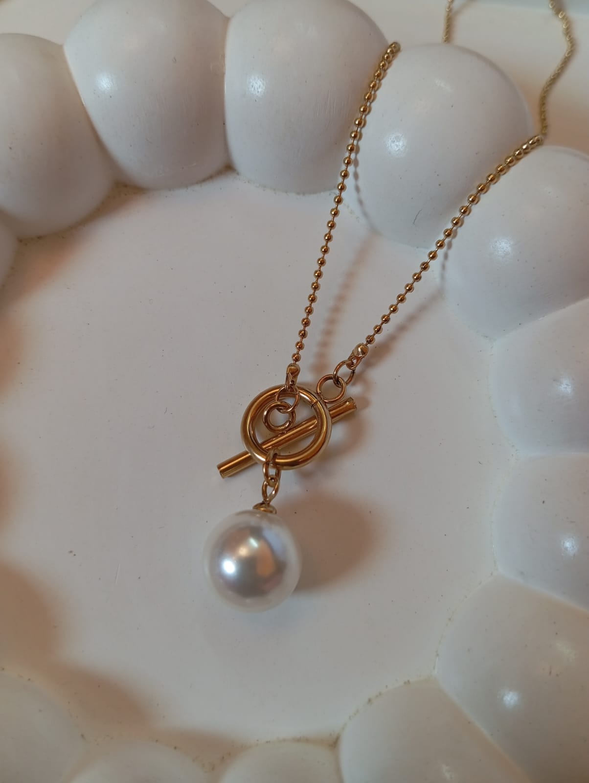 Pearl Toggle Pendant Necklace